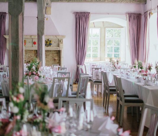 Ariane douguet : votre guide pour des cérémonies inoubliables